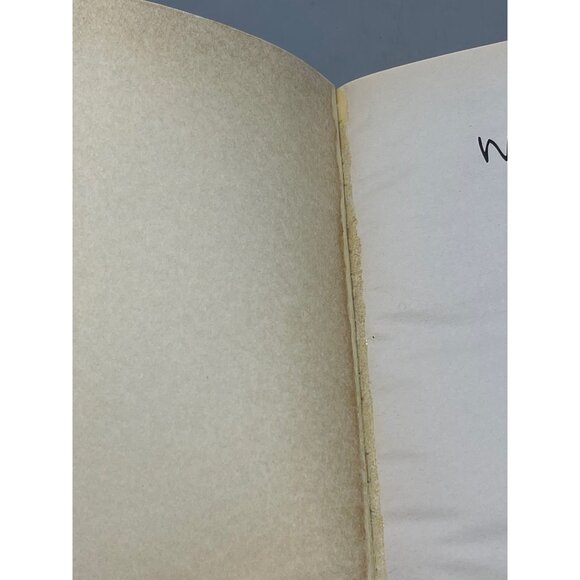 Wringer Book by Jerry Spinelli copyright 1997 Scholastic Inc paperback READ - Picture 4 of 6